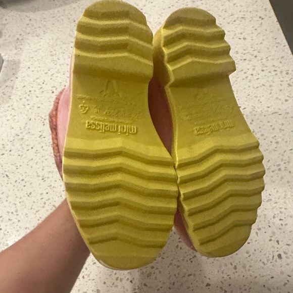 Mini Melissa Rain Boots Pink Floral with Yellow Soles size 11 - Picture 3 of 7